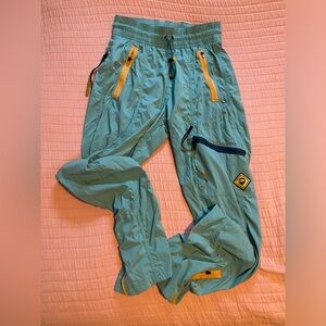 Outdoor Afro x Rei pants